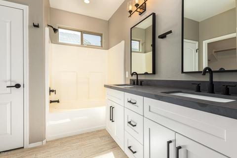 7006 S 37th Gln, Phoenix, AZ 85041 photo 14