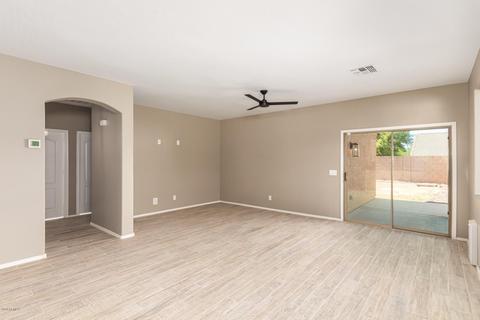 7006 S 37th Gln, Phoenix, AZ 85041 photo 10