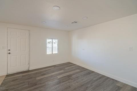 1843 S 79th Pl, Mesa, AZ 85209 photo 4