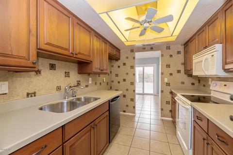 916 E Wagoner Rd, Phoenix, AZ 85022 photo 12