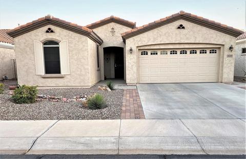 4055 E Carob Dr, Gilbert, AZ 85298 photo 1