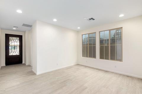 623 E Deer Creek Rd, Phoenix, AZ 85048 photo 2