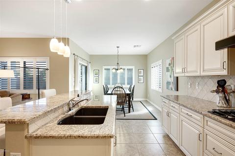 2667 E Ficus Way, Gilbert, AZ 85298 photo 11