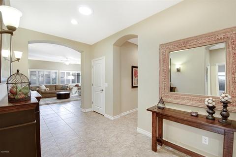 2667 E Ficus Way, Gilbert, AZ 85298 photo 4