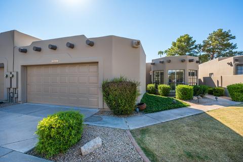 4017 E Round Hill Dr, Phoenix, AZ 85028 photo 2