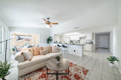 4215 E Kiowa St, Phoenix, AZ 85044 photo 8