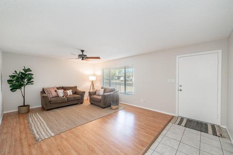 4215 E Kiowa St, Phoenix, AZ 85044 photo 3