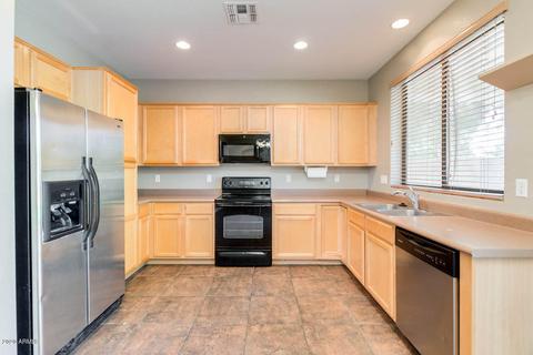 928 S Roca St, Gilbert, AZ 85296 photo 11