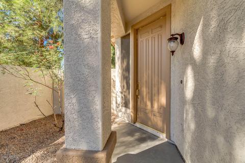 928 S Roca St, Gilbert, AZ 85296 photo 4