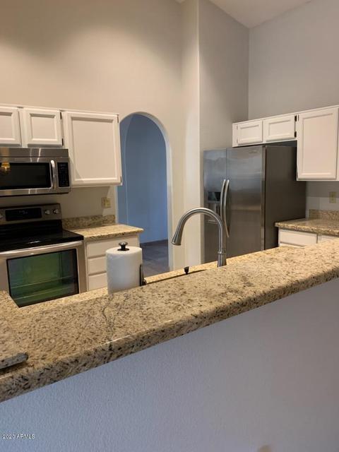 4131 E Taro Ln, Phoenix, AZ 85050 photo 3