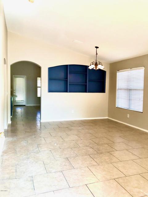 2252 E Catclaw St, Gilbert, AZ 85296 photo 3