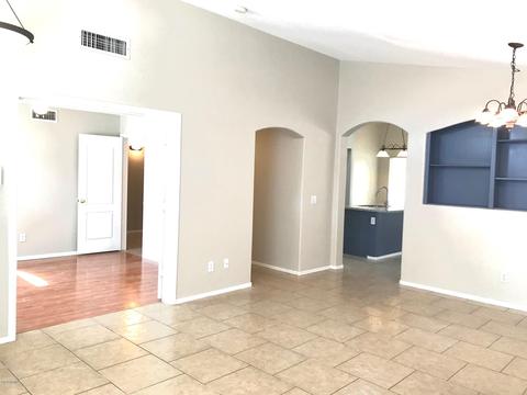 2252 E Catclaw St, Gilbert, AZ 85296 photo 6