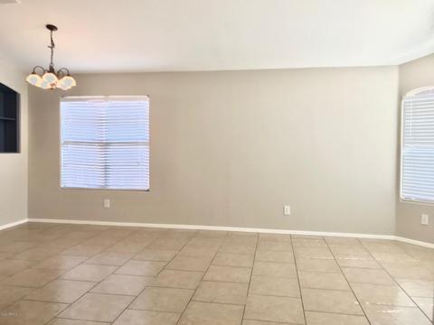 2252 E Catclaw St, Gilbert, AZ 85296 photo 5