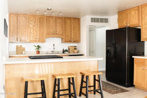 1142 El Caminito Dr, Phoenix, AZ 85020 photo 4