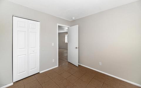 2721 E Southgate Ave, Phoenix, AZ 85040 photo 4