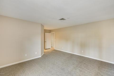7112 W Morrow Dr, Glendale, AZ 85308 photo 11