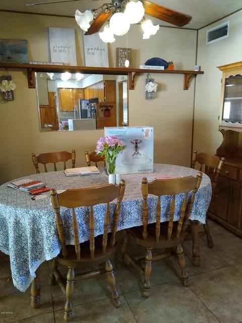 7714 E Akron St, Mesa, AZ 85207 photo 2