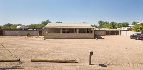 208 N Wickiup Rd, Apache Junction, AZ 85119 photo 1
