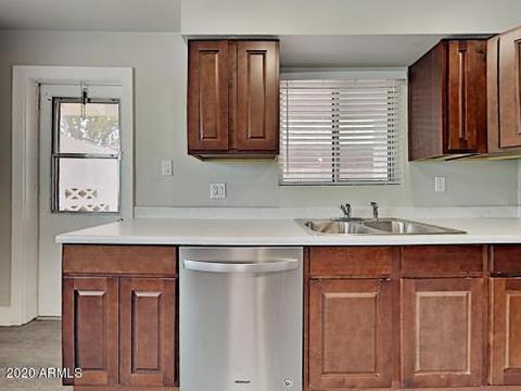 3624 E Montecito Ave, Phoenix, AZ 85018 photo 4