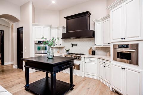 2782 E Citadel Ct, Gilbert, AZ 85298 photo 9
