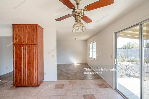 341 E Jacaranda St, Mesa, AZ 85201 photo 9
