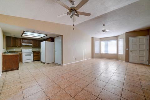 1406 S Buena Vista Dr, Apache Junction, AZ 85120 photo 4