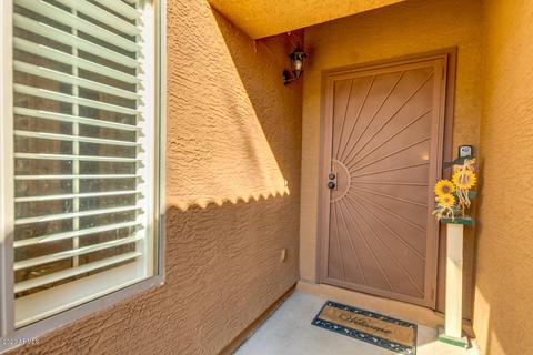 1710 E Amber Ln, Gilbert, AZ 85296 photo 4