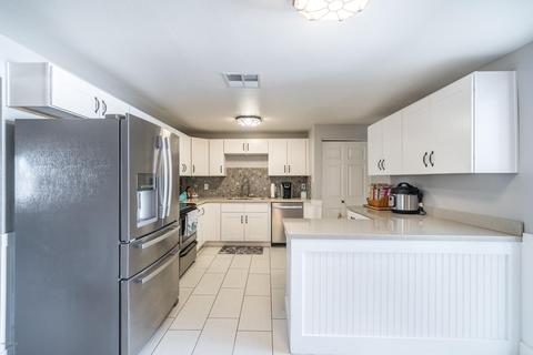 4028 E Ludlow Dr, Phoenix, AZ 85032 photo 10
