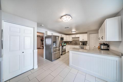 4028 E Ludlow Dr, Phoenix, AZ 85032 photo 7
