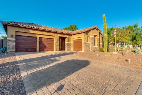 2766 E Hampton Ln, Gilbert, AZ 85295 photo 4