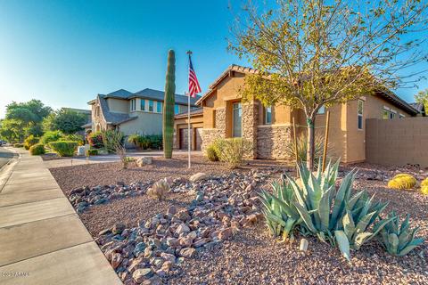 2766 E Hampton Ln, Gilbert, AZ 85295 photo 2