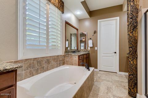 2766 E Hampton Ln, Gilbert, AZ 85295 photo 50