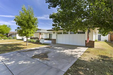 3139 N 47 Pl, Phoenix, AZ 85018 photo 4