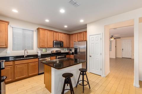 2965 E Glenhaven Dr, Phoenix, AZ 85048 photo 7