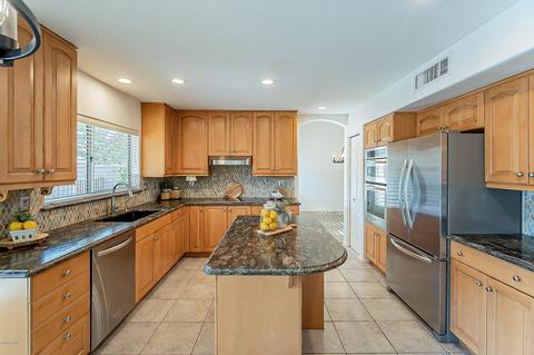 1971 E Chilton Dr, Tempe, AZ 85283 photo 3