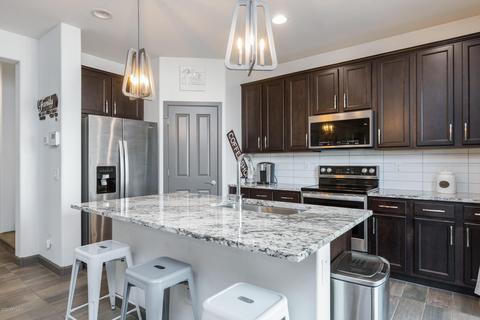 9842 E Palladium Dr, Mesa, AZ 85212 photo 4