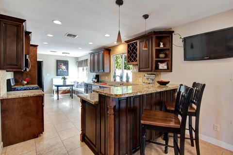 4243 E Mercer Ln, Phoenix, AZ 85028 photo 13