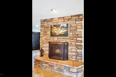 4243 E Mercer Ln, Phoenix, AZ 85028 photo 12