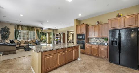 3735 E Maffeo Rd, Phoenix, AZ 85050 photo 5