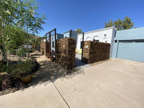 2518 E Brown St, Phoenix, AZ 85028 photo 1
