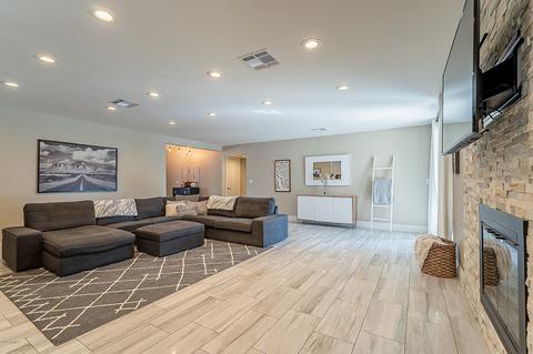 1903 E Diamond Dr, Tempe, AZ 85283 photo 15