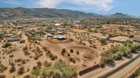 2148 E Desert Ln, Phoenix, AZ 85042 photo 80