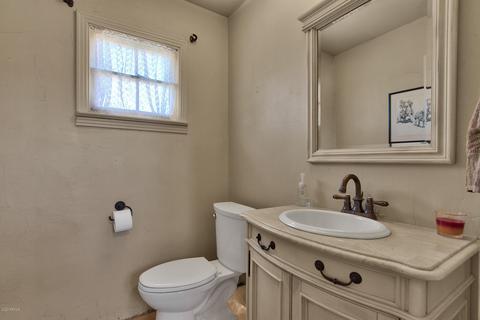 2148 E Desert Ln, Phoenix, AZ 85042 photo 31