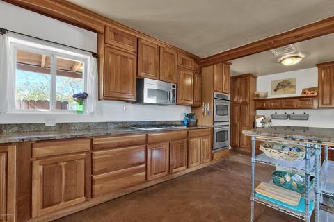 2148 E Desert Ln, Phoenix, AZ 85042 photo 28