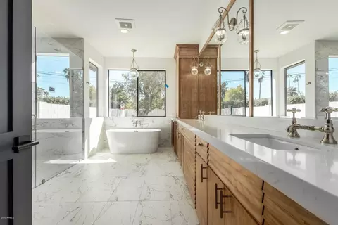 5055 E Mitchell Dr, Phoenix, AZ 85018 photo 6