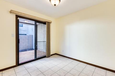 2524 E Paradise Dr, Phoenix, AZ 85028 photo 12