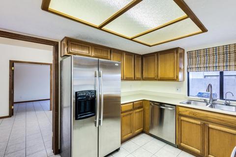 2524 E Paradise Dr, Phoenix, AZ 85028 photo 10