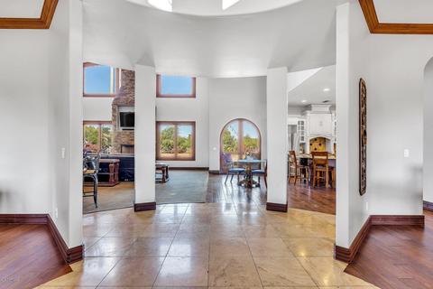 2430 E Vaughn Ave, Gilbert, AZ 85234 photo 5