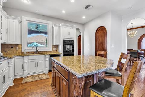 2430 E Vaughn Ave, Gilbert, AZ 85234 photo 16