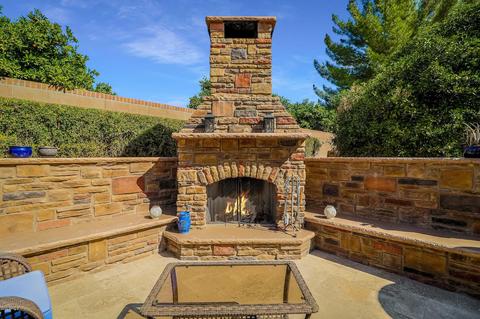 4654 E Downing Cir, Mesa, AZ 85205 photo 6